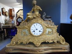 Mantel Clocks Classical Leda & Zeus French Ormolu Strike Circa 1860 image #1